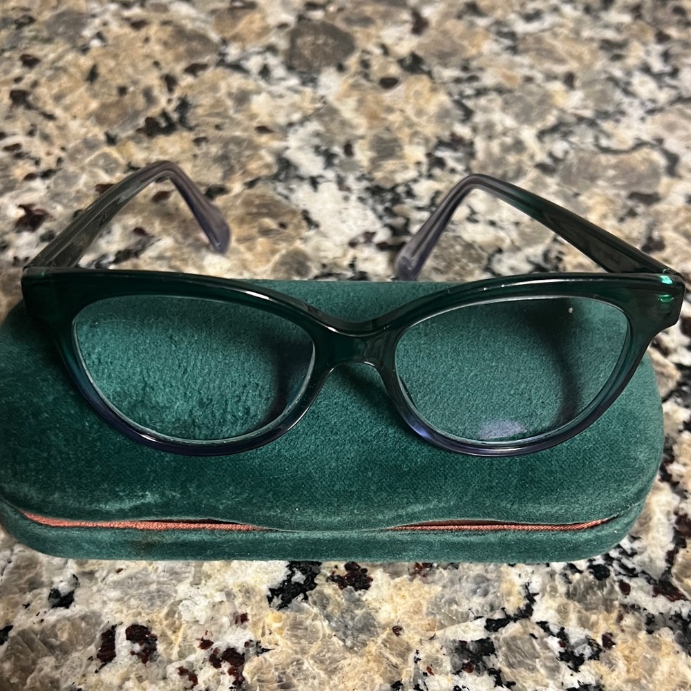 Gucci Green Cat-Eye Glasses